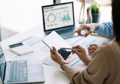 Why Choose ClicknHub for Artificial Intelligence Services